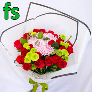 Ramo rosas y roxanas